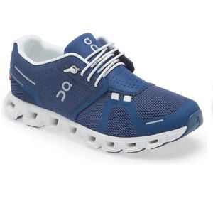 ON Cloud 5 Denim White Running Shoe Sz 9